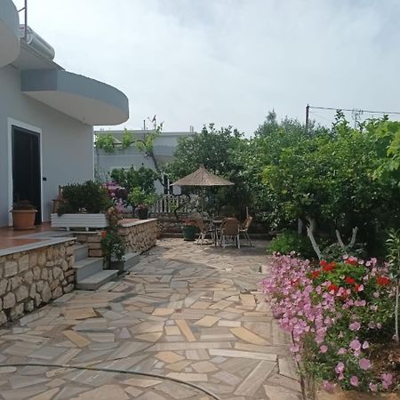 Vila Rexhaj Ksamil Extérieur photo