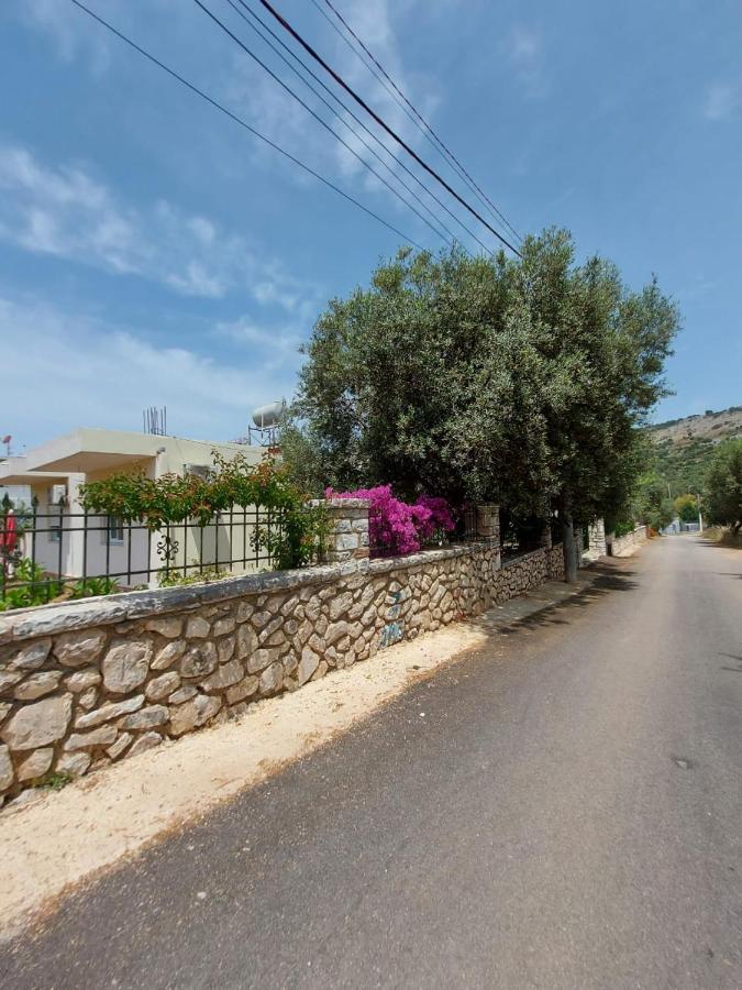 Vila Rexhaj Ksamil Extérieur photo